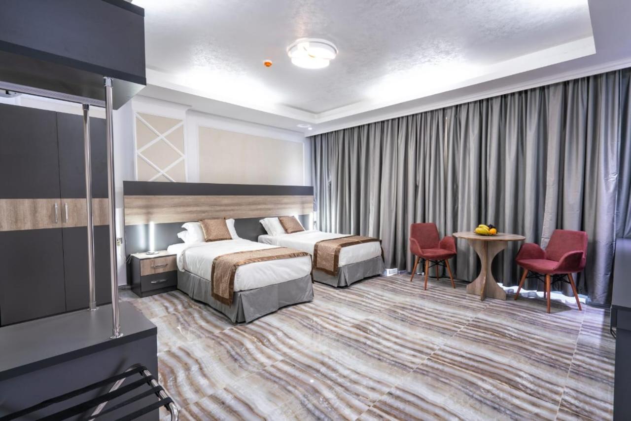 Al Amerat Hotel Al Amarat Exterior photo