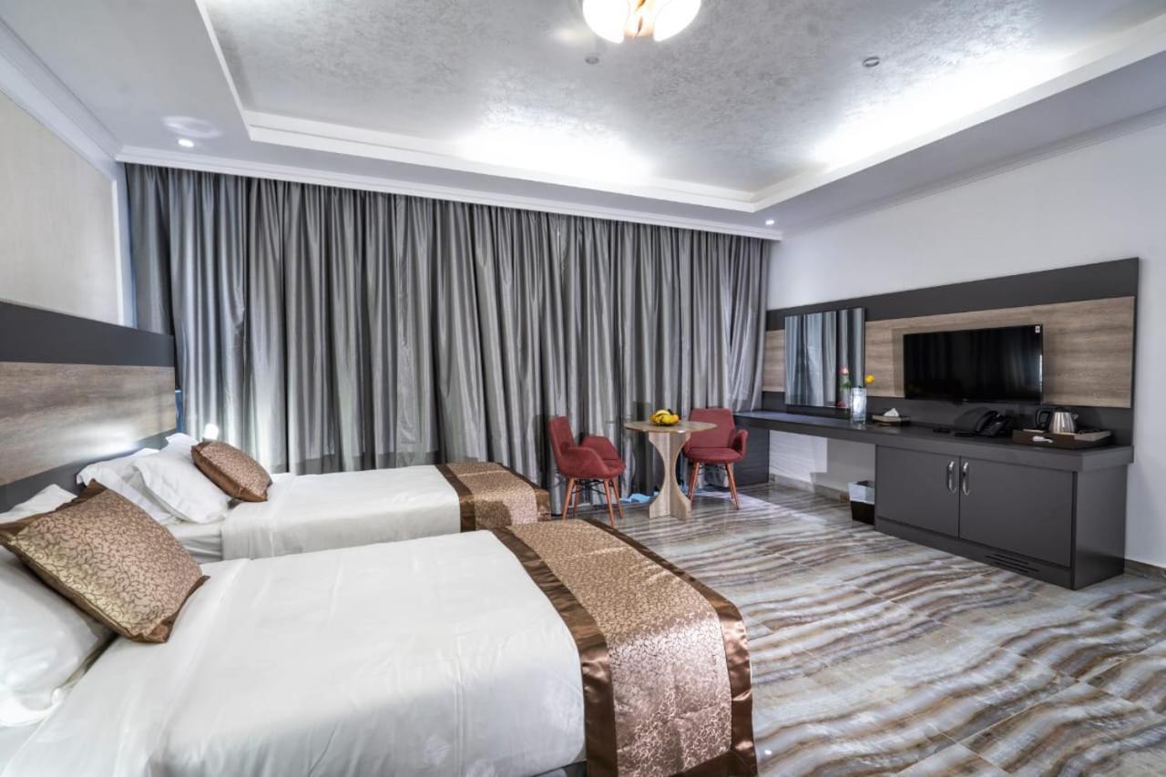 Al Amerat Hotel Al Amarat Exterior photo